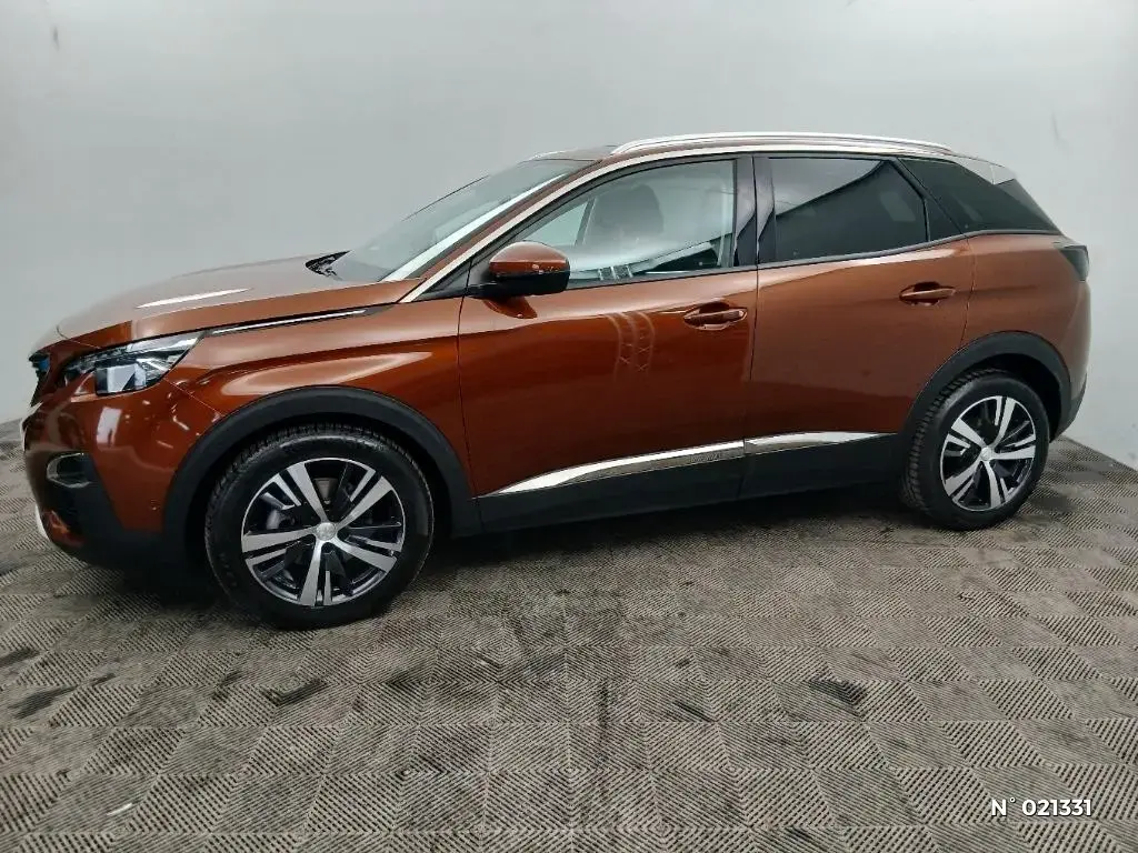 PEUGEOT 3008 II - Miniature 4