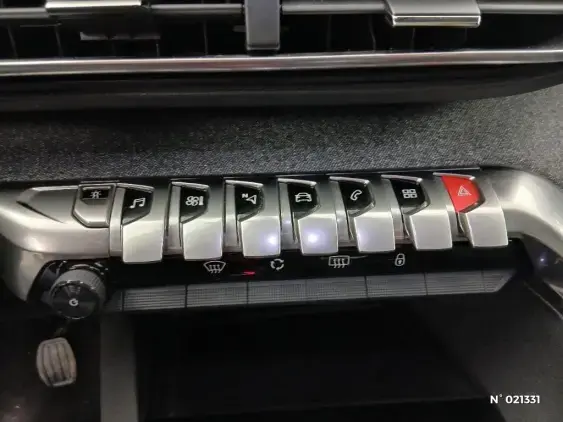 PEUGEOT 3008 II - voiture d'occasion - Photo 29