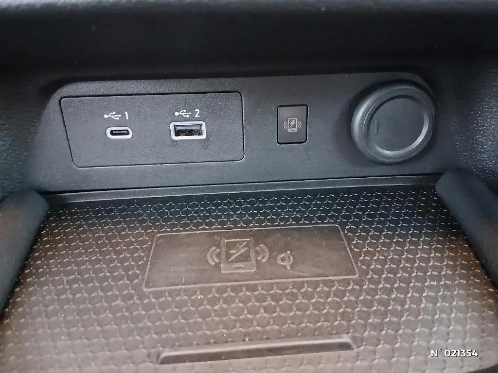 NISSAN JUKE II - Miniature 16
