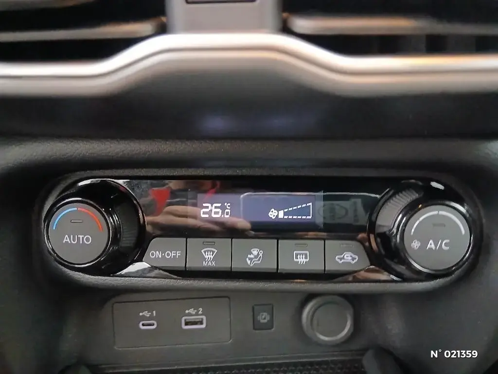 NISSAN JUKE II - Miniature 15
