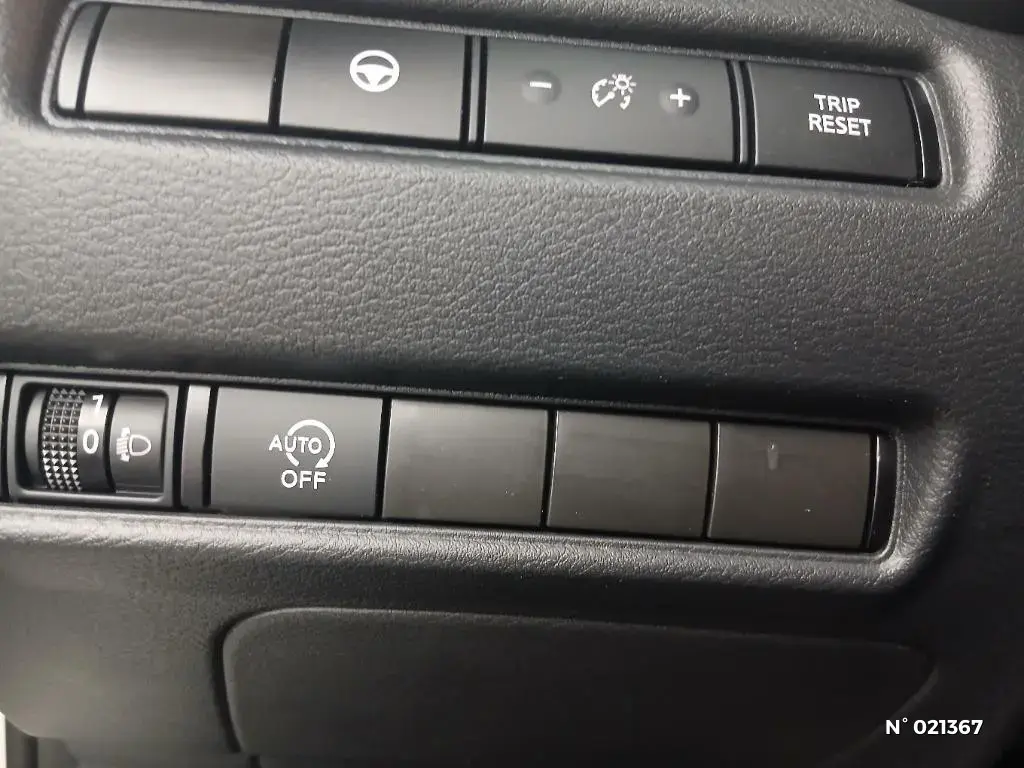 NISSAN JUKE II - Miniature 11