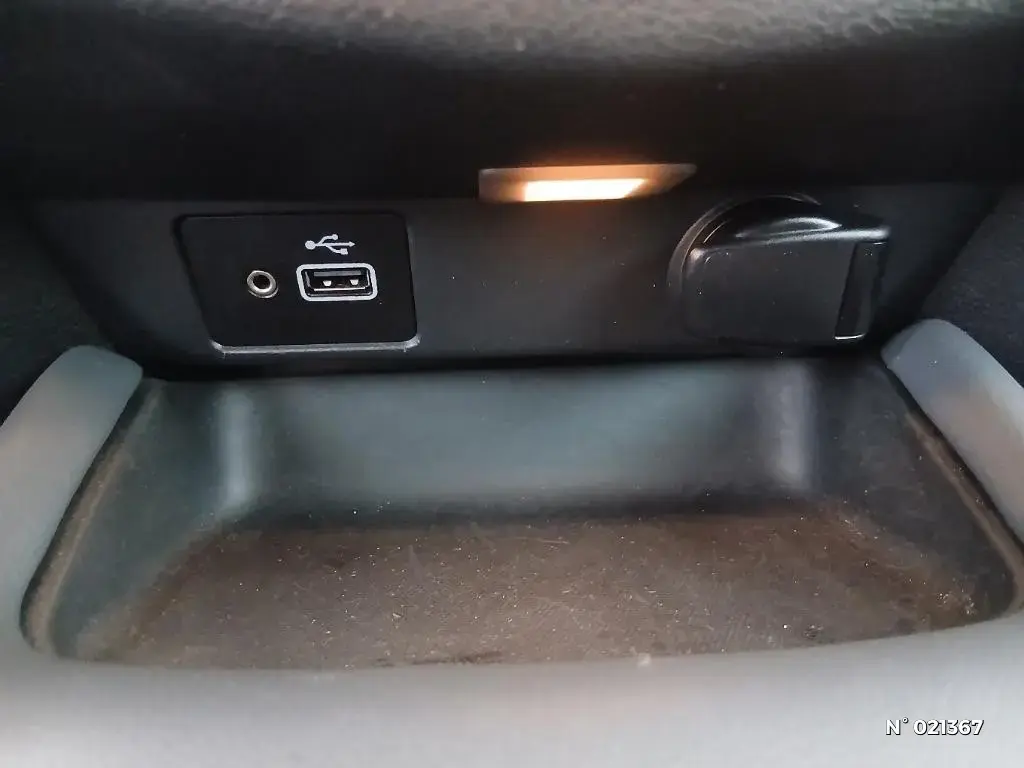 NISSAN JUKE II - Miniature 15