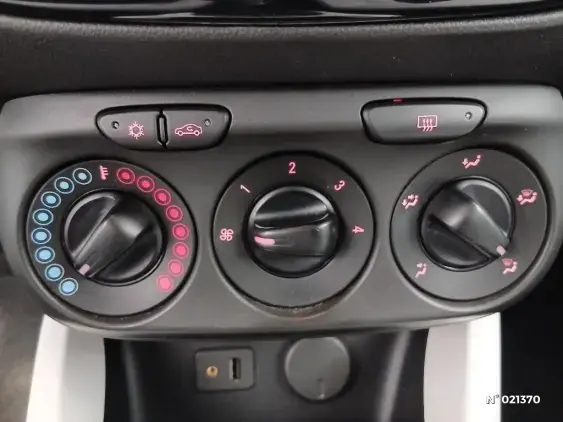 OPEL ADAM - voiture d'occasion - Photo 29