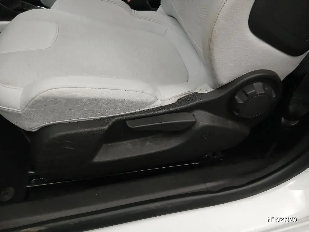 OPEL ADAM - Miniature 23