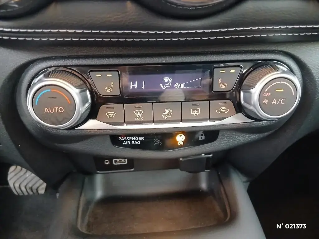 NISSAN JUKE II - Miniature 15