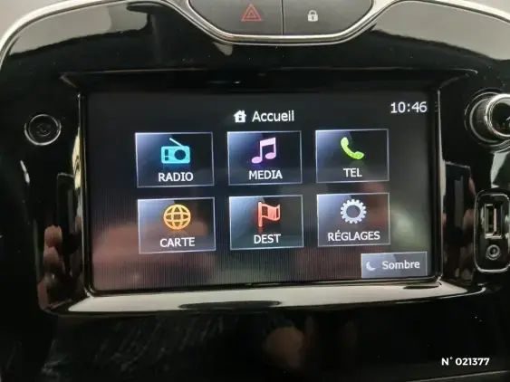 RENAULT CLIO IV - voiture d'occasion - Photo 31
