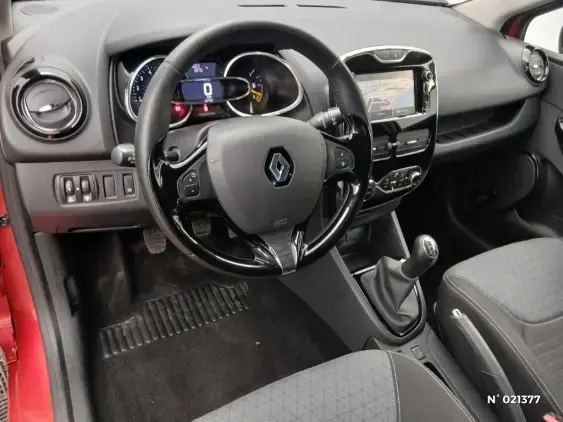 RENAULT CLIO IV - voiture d'occasion - Photo 37
