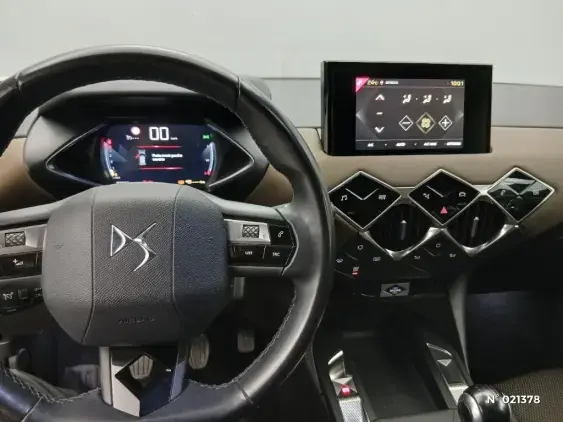 DS DS 3 CROSSBACK I - voiture d'occasion - Photo 9