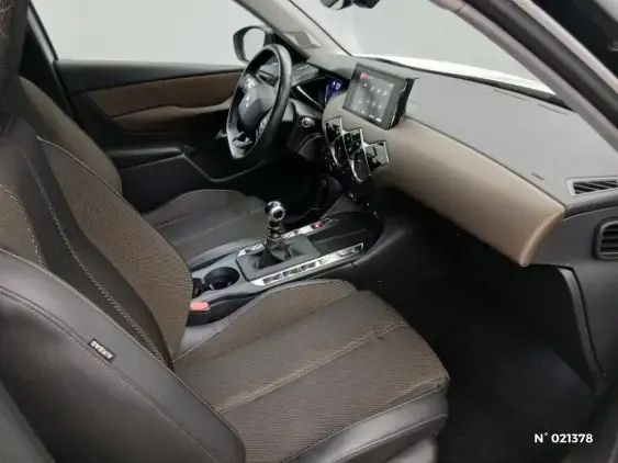 DS DS 3 CROSSBACK I - voiture d'occasion - Photo 10