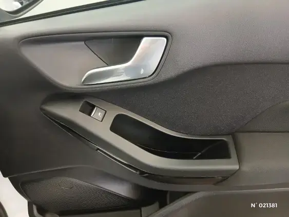 FORD FIESTA VII - voiture d'occasion - Photo 36