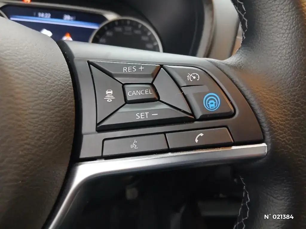 NISSAN JUKE II - Miniature 14