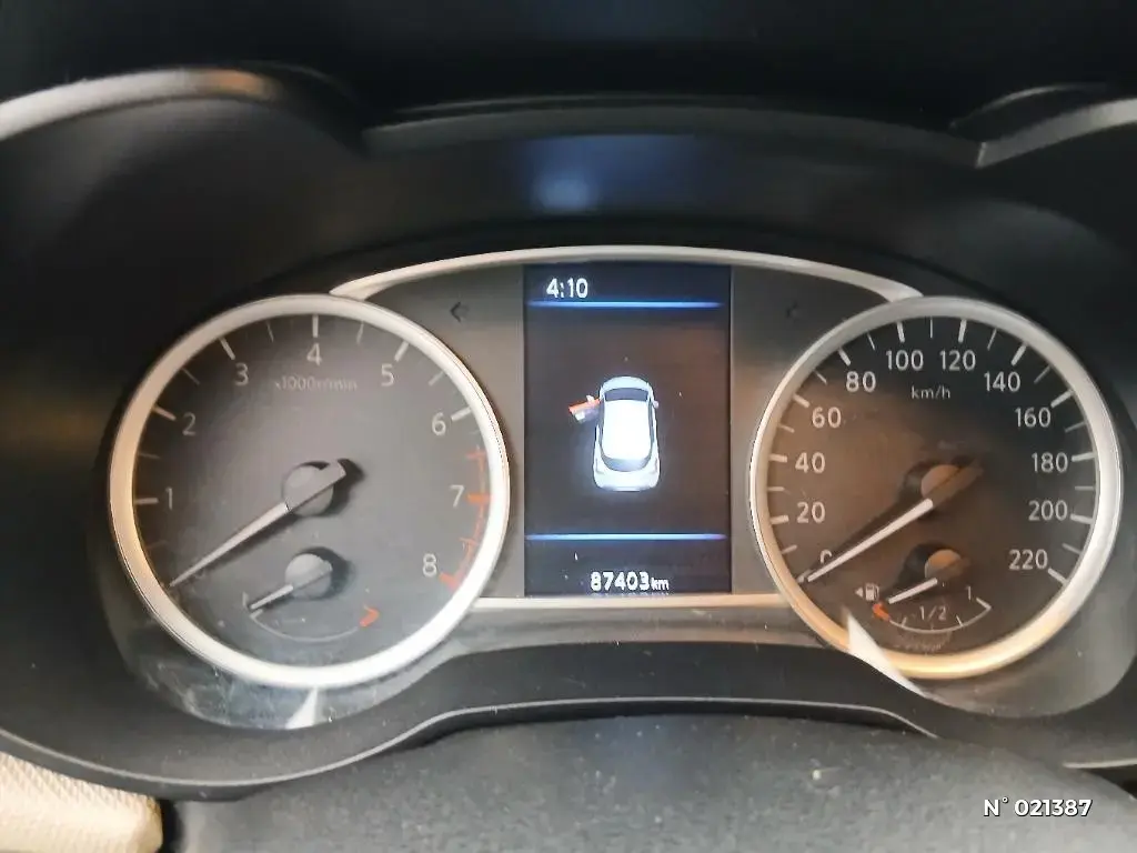 NISSAN MICRA V - Miniature 8
