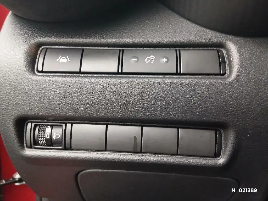 NISSAN JUKE II - Miniature 11