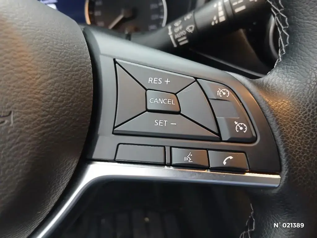 NISSAN JUKE II - Miniature 14