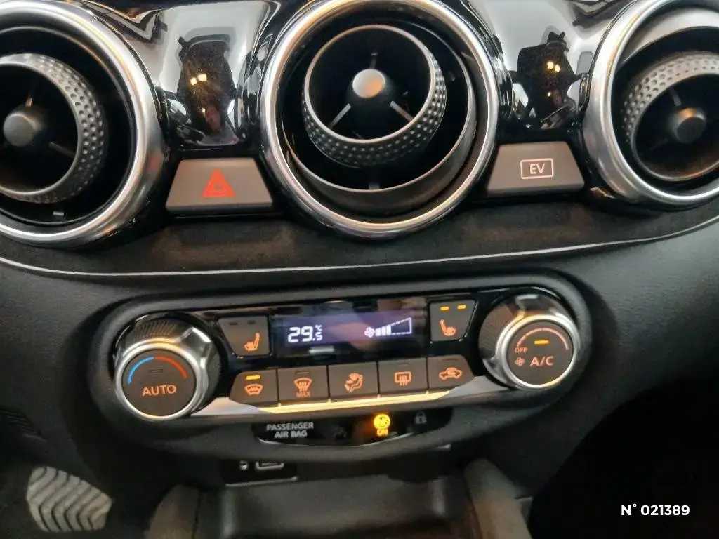 NISSAN JUKE II - Miniature 16