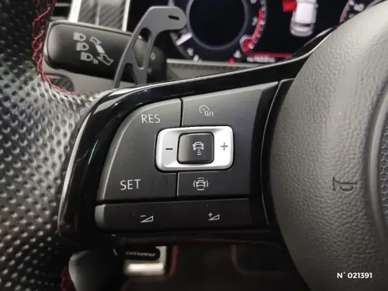 VOLKSWAGEN GOLF VII - voiture d'occasion - Photo 27