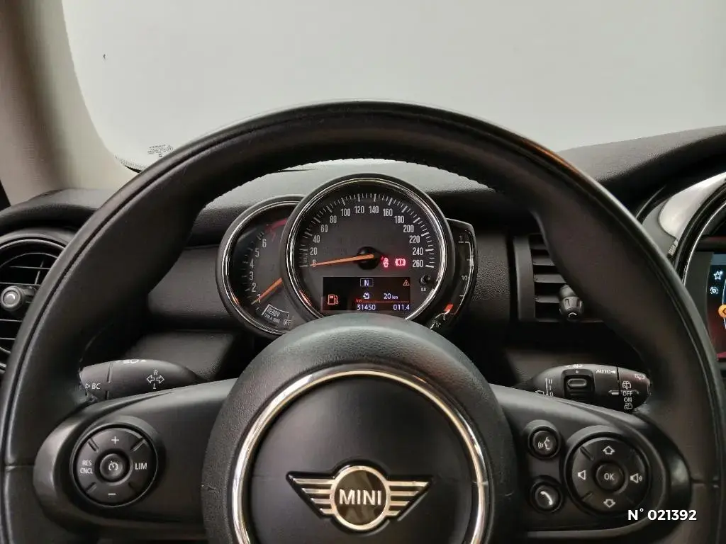 MINI  III - Miniature 8
