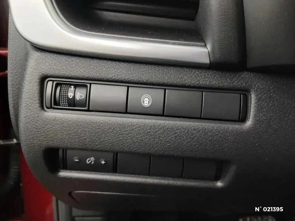 NISSAN X-TRAIL IV - Miniature 11