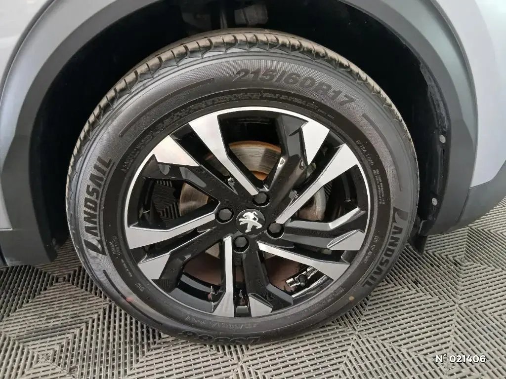 PEUGEOT 2008 II - Miniature 5