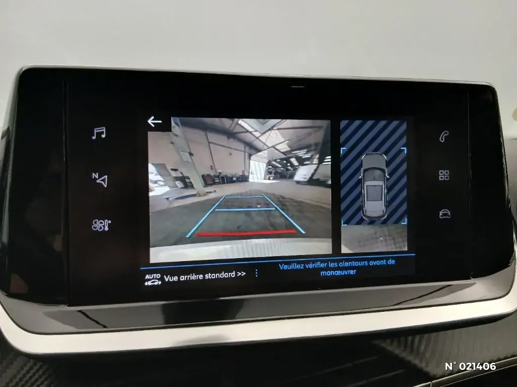 PEUGEOT 2008 II - Miniature 9