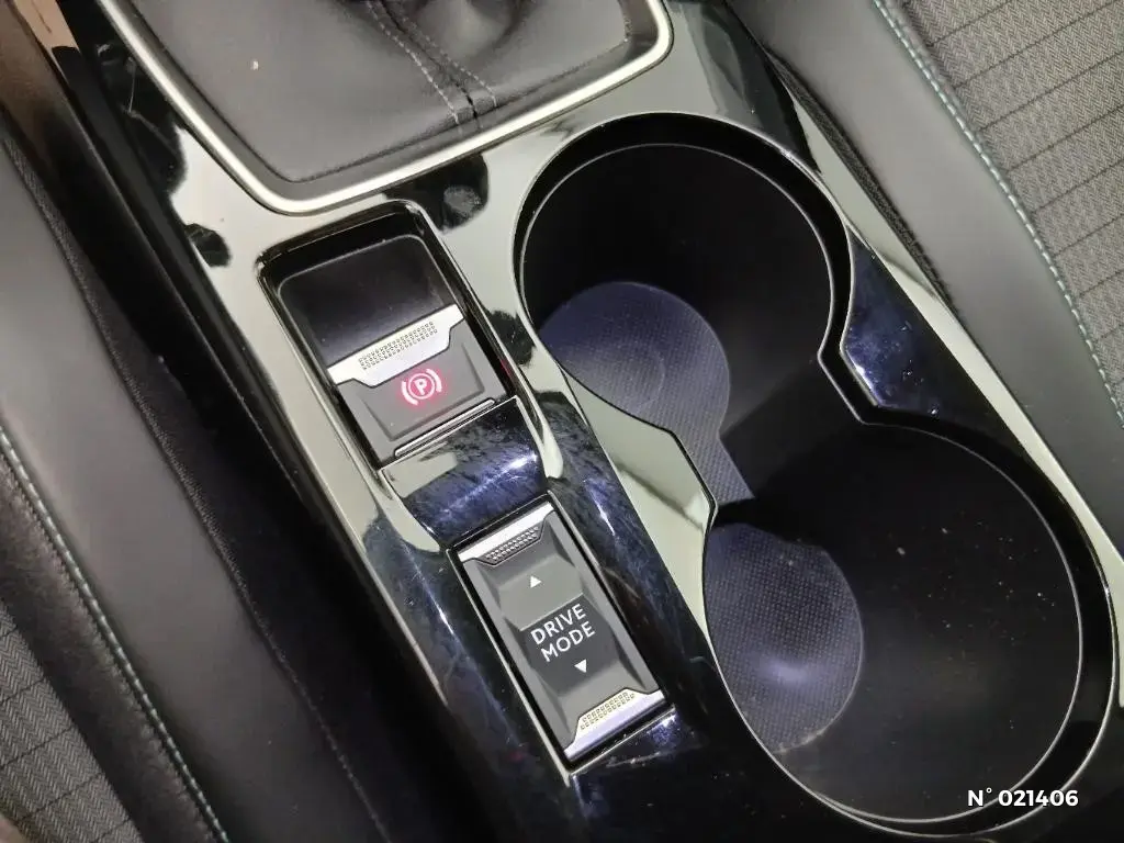 PEUGEOT 2008 II - Miniature 14