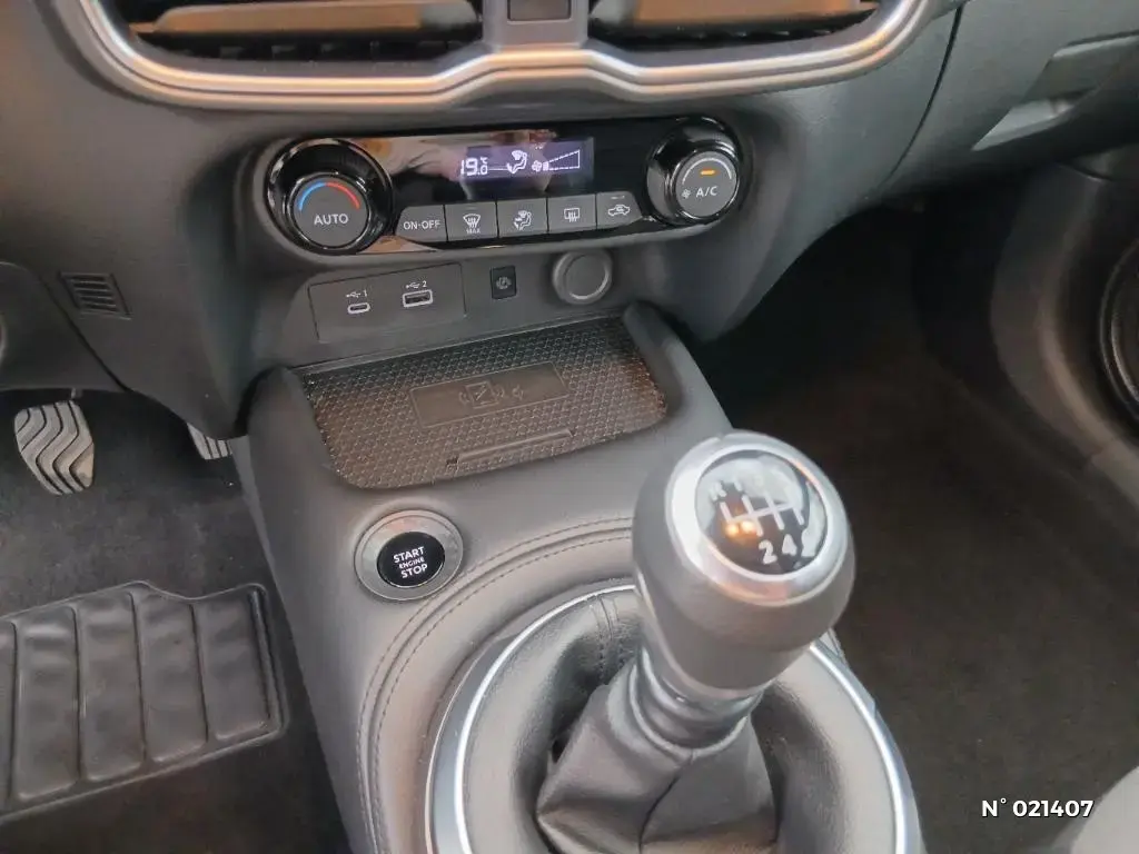 NISSAN JUKE II - Miniature 14