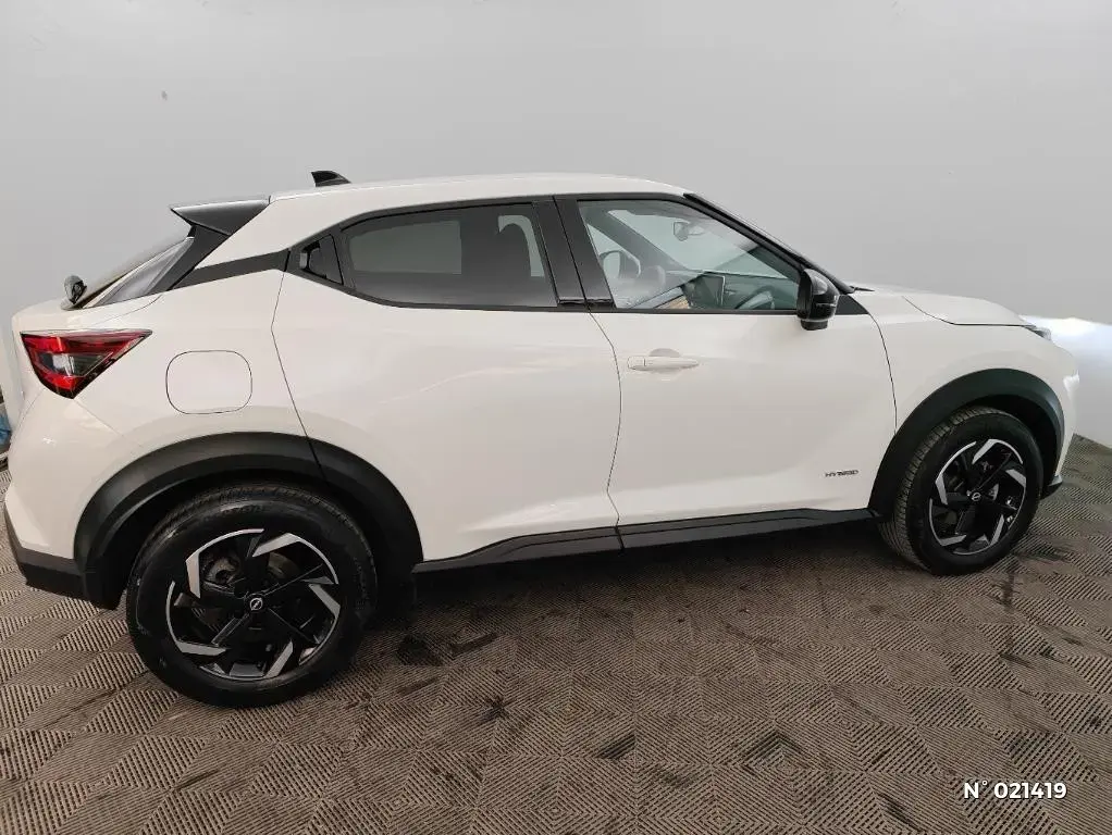 NISSAN JUKE II - Miniature 3