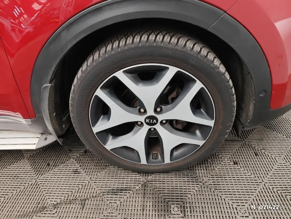 KIA SPORTAGE IV - Miniature 5