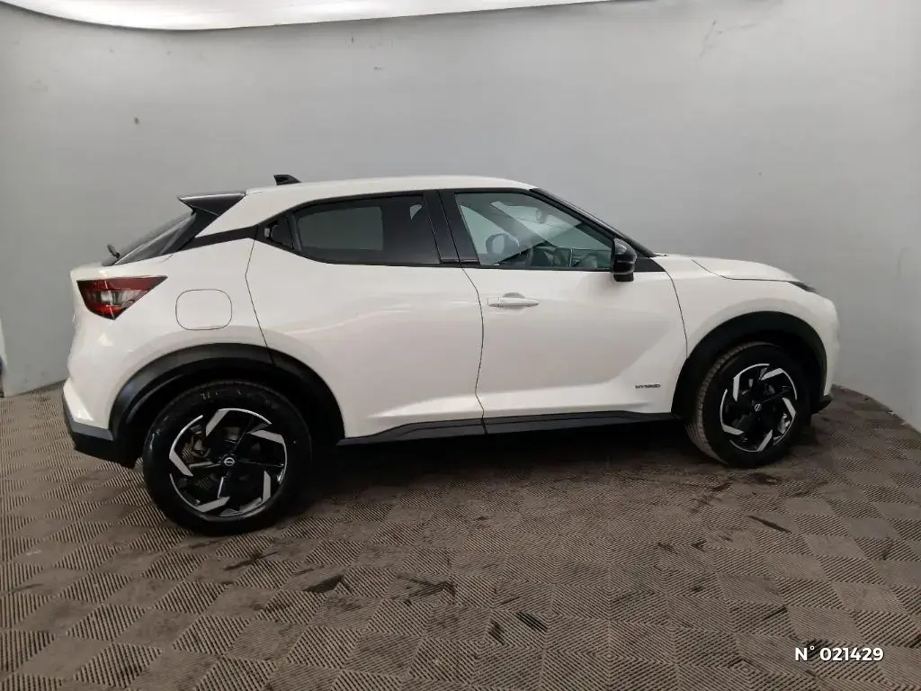 NISSAN JUKE II - Miniature 3