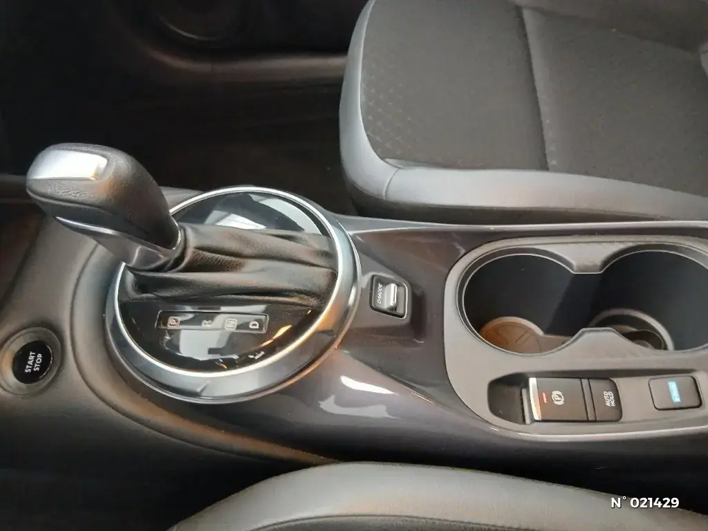 NISSAN JUKE II - Miniature 15