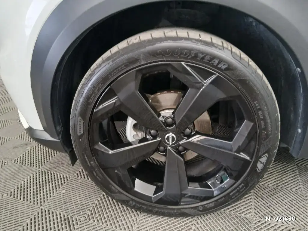NISSAN JUKE II - Miniature 5
