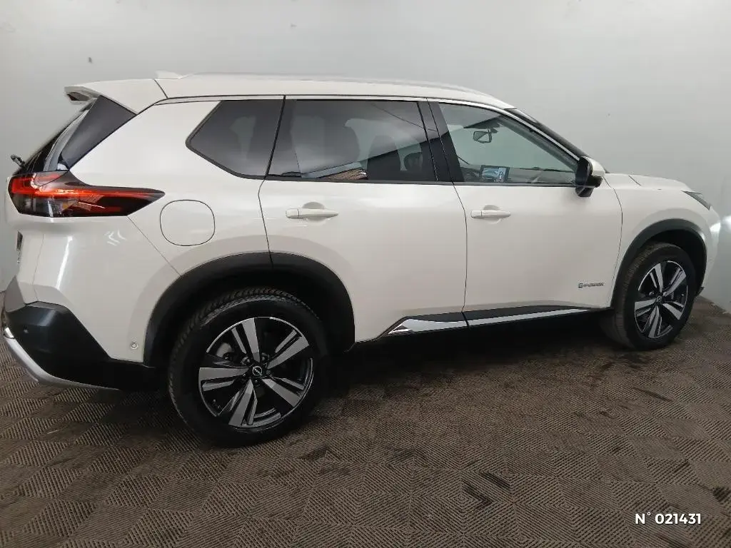 NISSAN X-TRAIL IV - Miniature 3