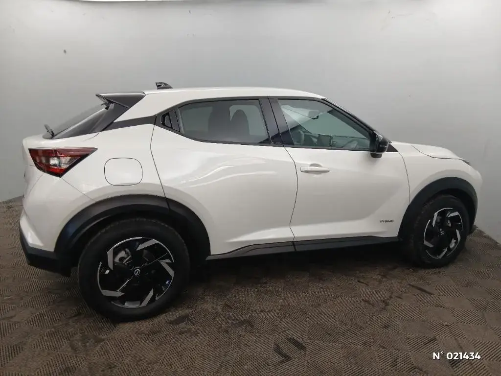 NISSAN JUKE II - Miniature 3