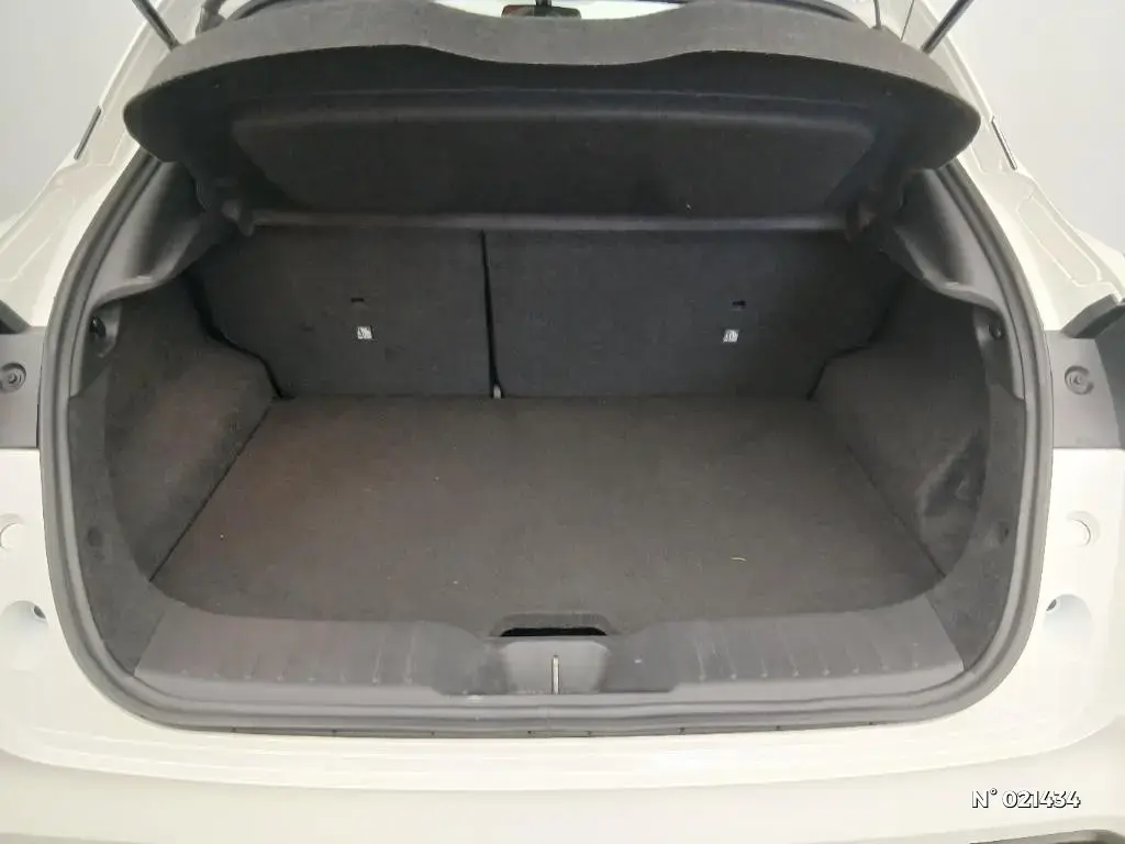 NISSAN JUKE II - Miniature 10