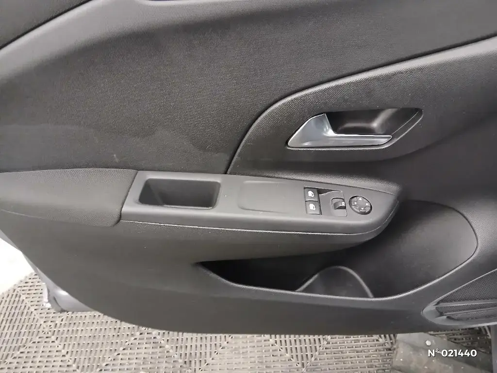 OPEL CORSA F - Miniature 12