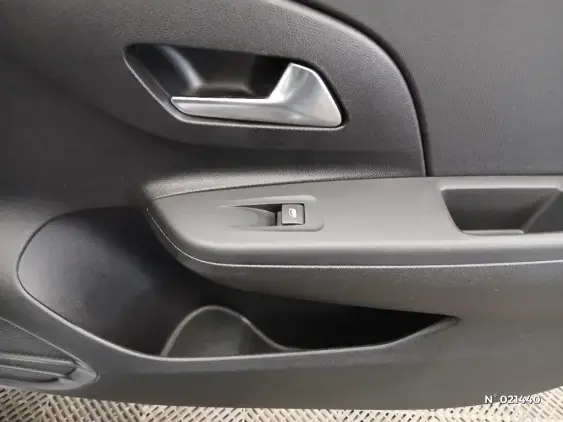 OPEL CORSA F - voiture d'occasion - Photo 39