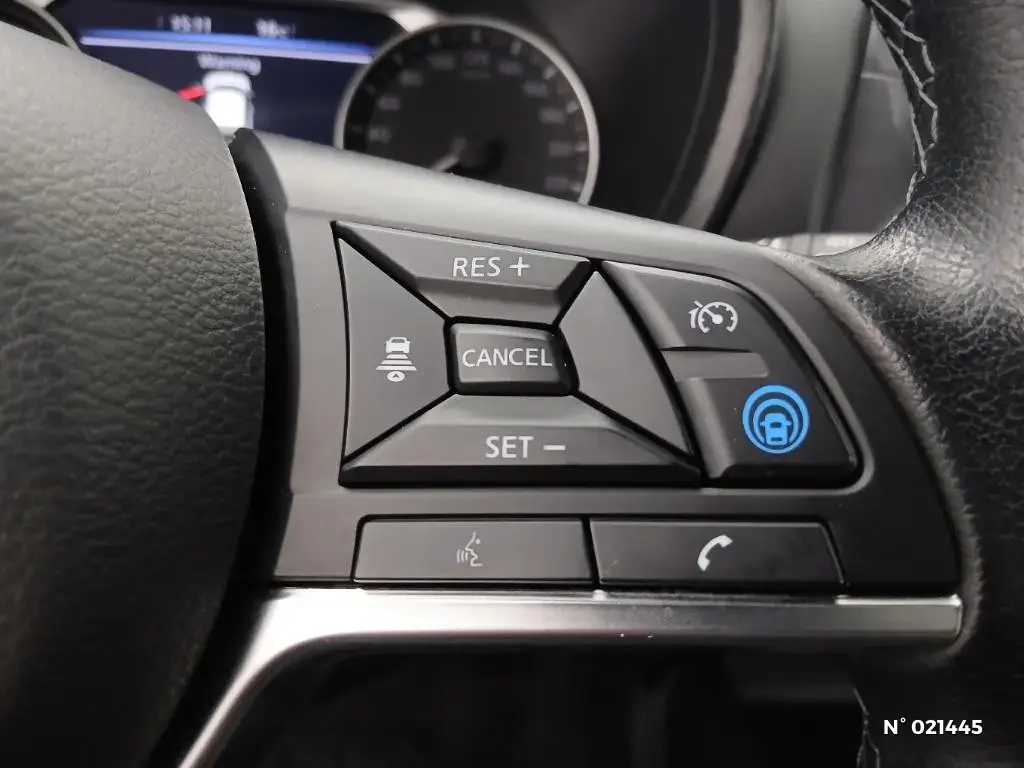 NISSAN JUKE II - Miniature 14