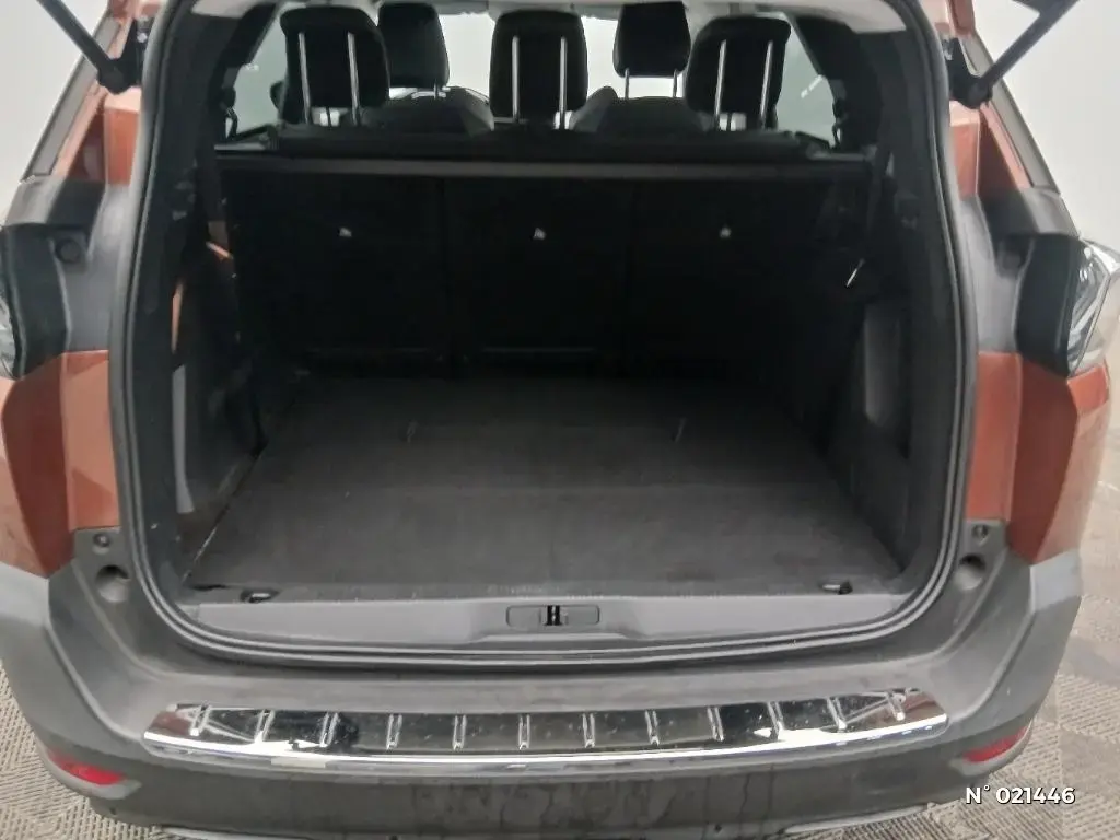 PEUGEOT 5008 II - Miniature 10