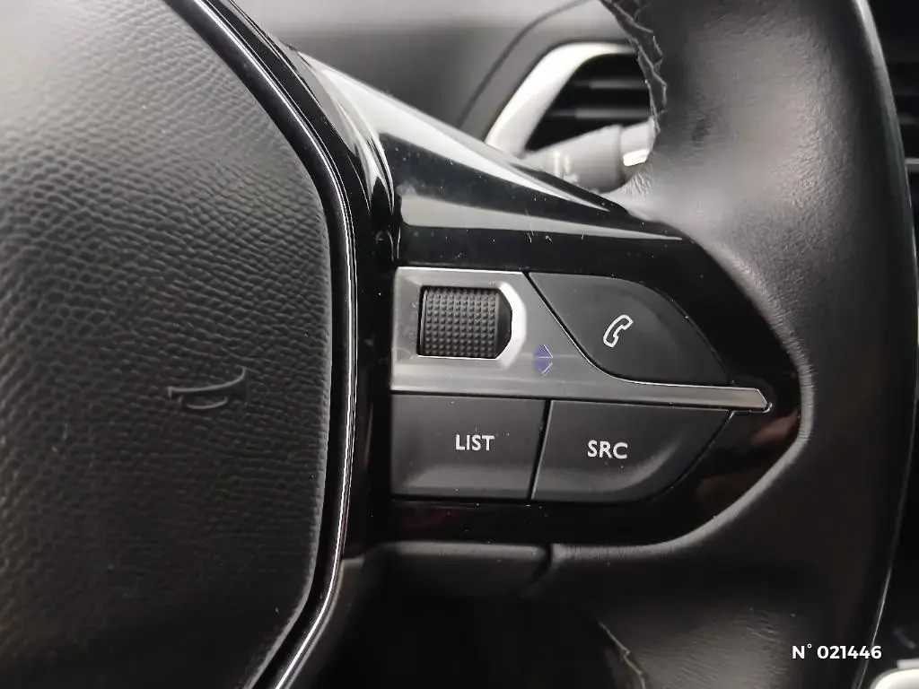 PEUGEOT 5008 II - Miniature 14