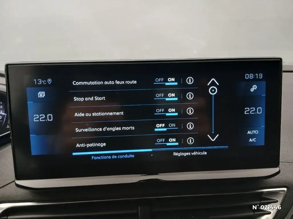 PEUGEOT 5008 II - Miniature 19