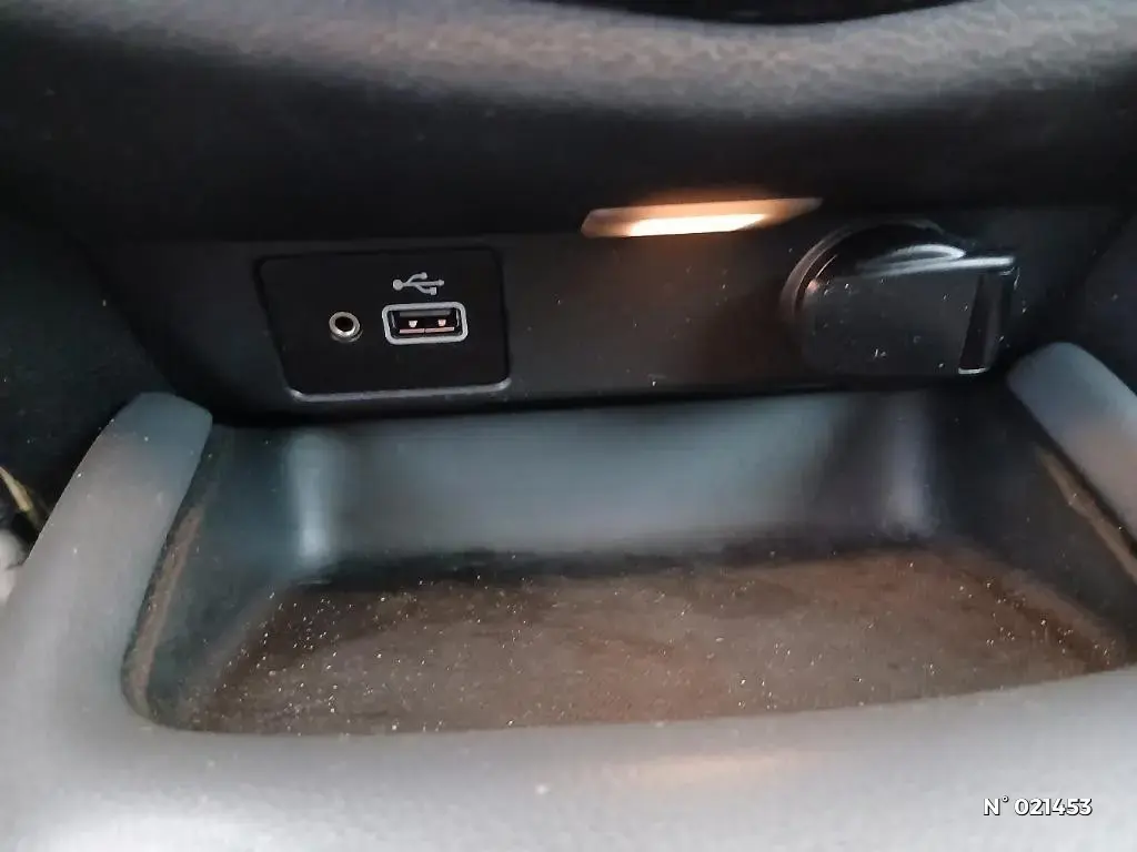 NISSAN JUKE II - Miniature 15