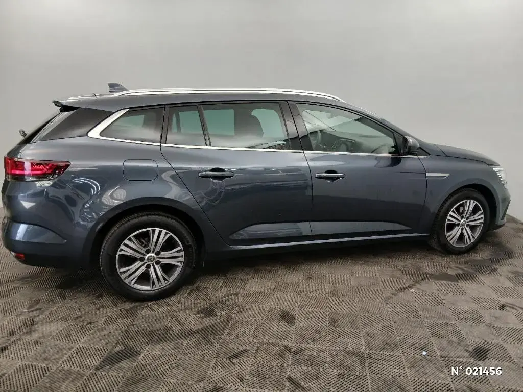 RENAULT MEGANE ESTATE IV - Miniature 3