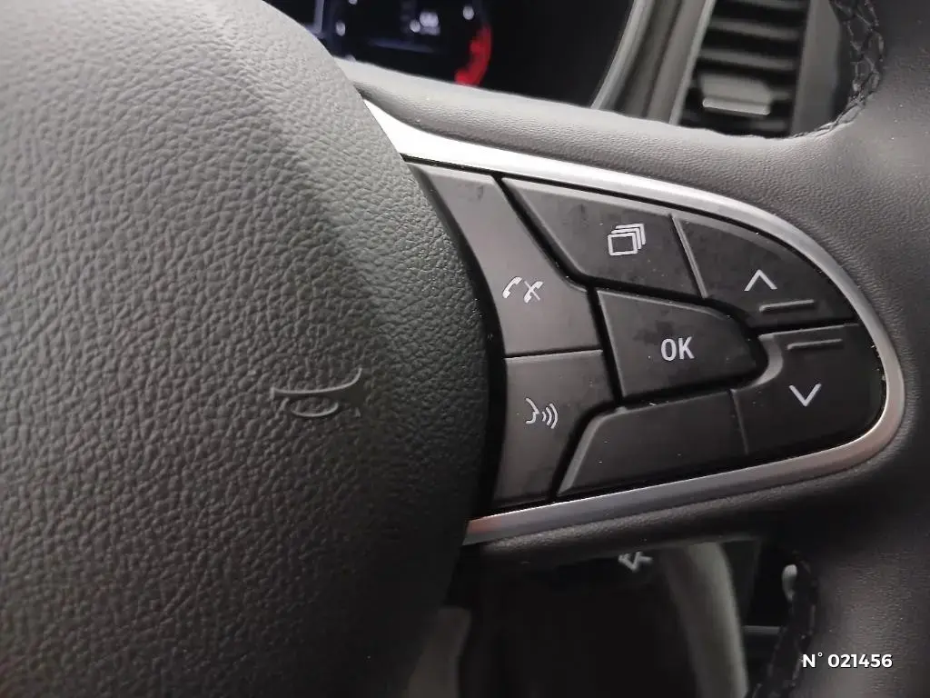 RENAULT MEGANE ESTATE IV - Miniature 14
