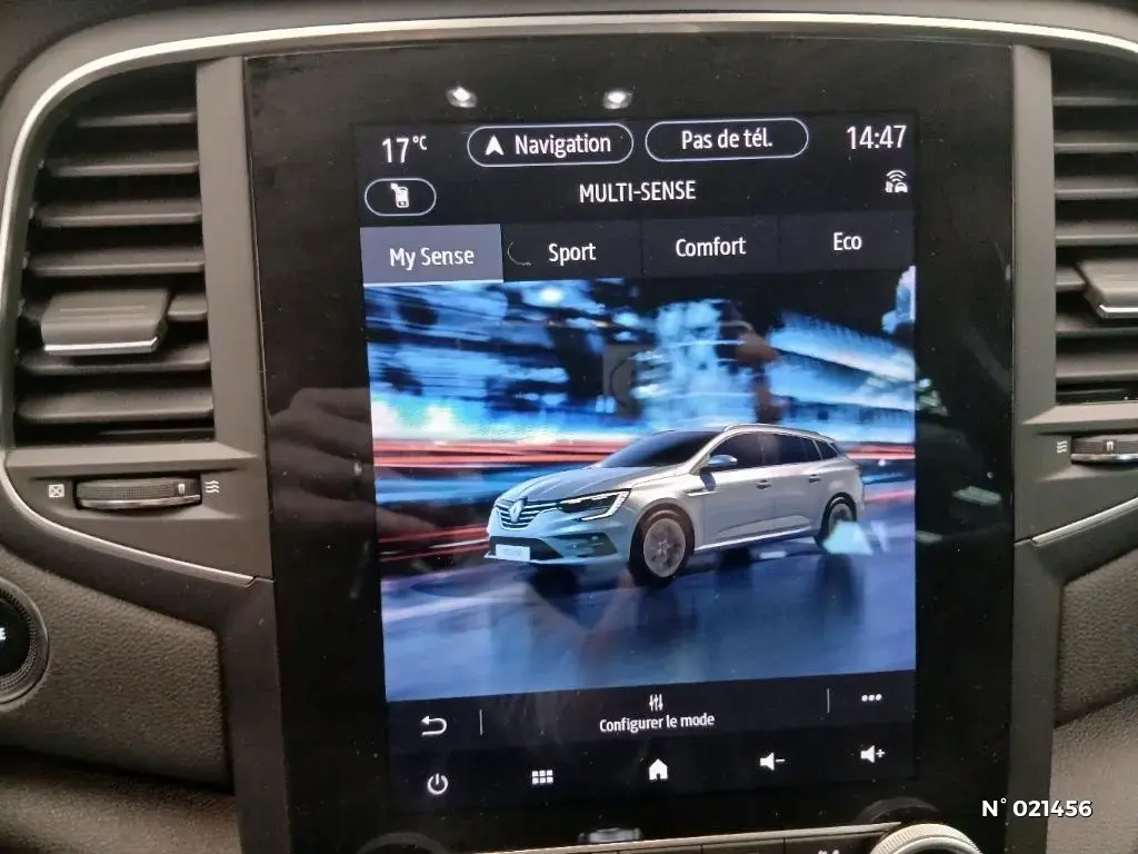 RENAULT MEGANE ESTATE IV - Miniature 19