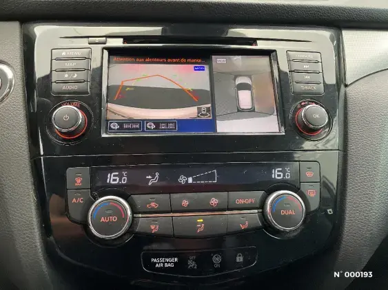 NISSAN QASHQAI II - voiture d'occasion - Photo 14