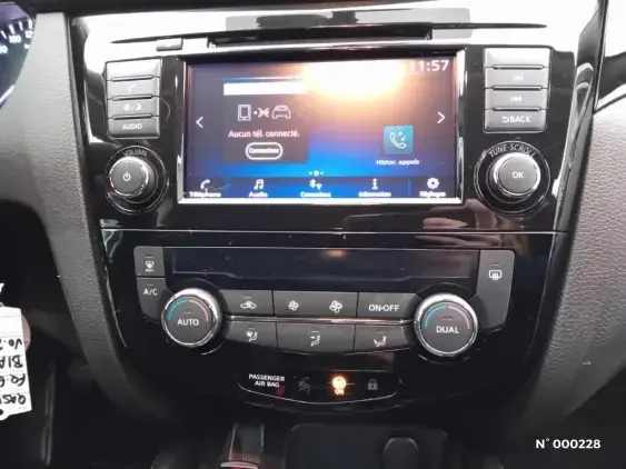 NISSAN QASHQAI II - voiture d'occasion - Photo 13