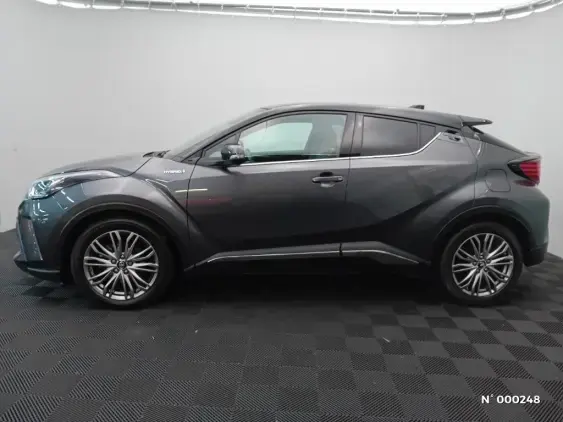 TOYOTA C-HR - voiture d'occasion - Photo 2
