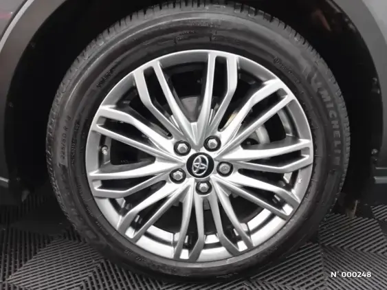 TOYOTA C-HR - voiture d'occasion - Photo 8