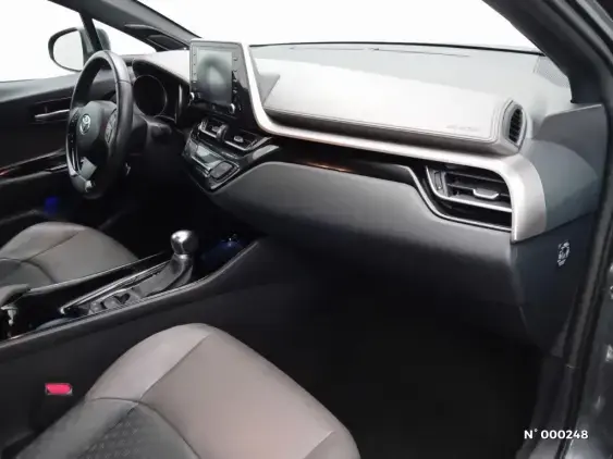 TOYOTA C-HR - voiture d'occasion - Photo 10
