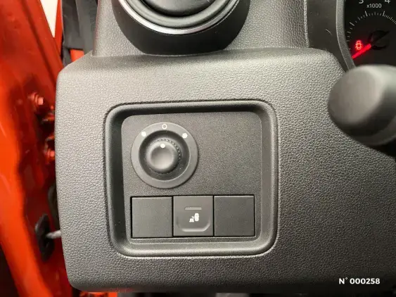 DACIA DUSTER II - voiture d'occasion - Photo 15